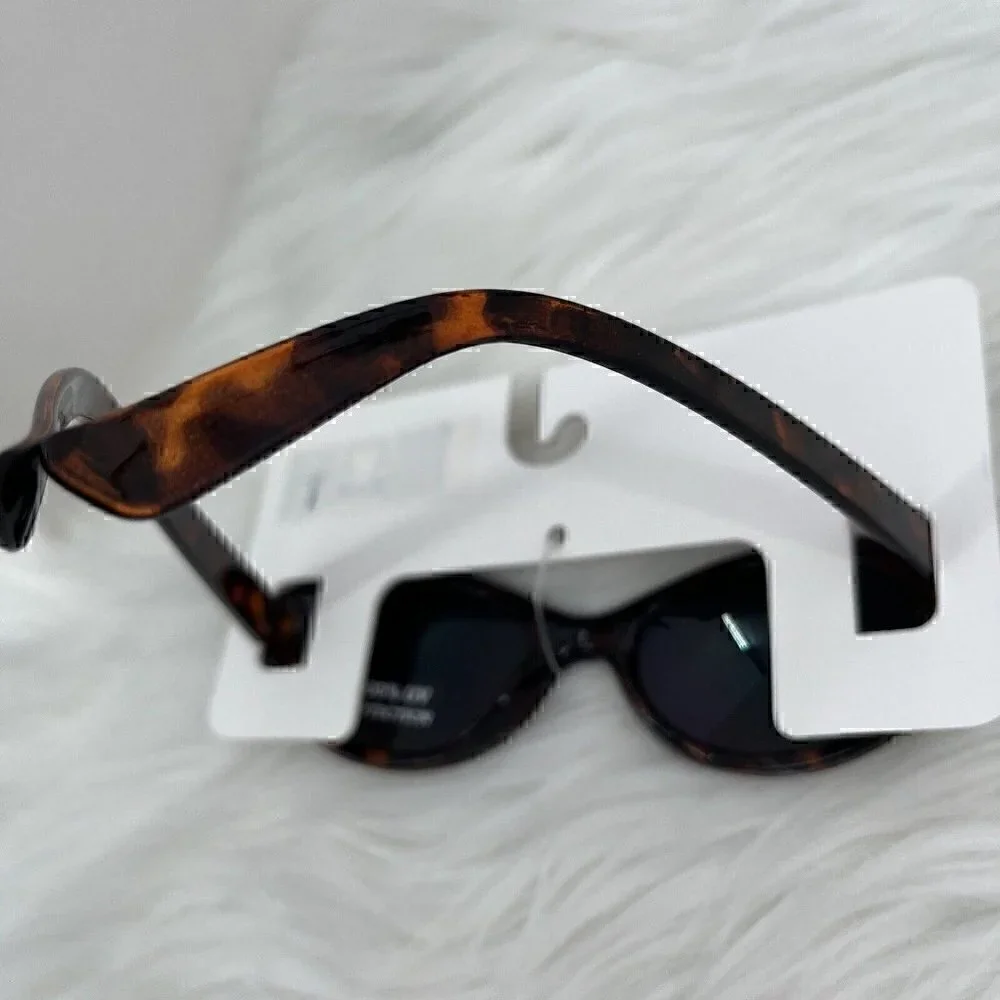 NEW GB Girls Sunglasses 100% UV Protection Tortoise Frame Summer Beach